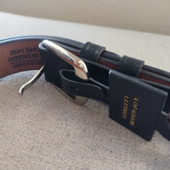 Top Grain Leather Mens 1.25 Inch Belt Waist Size 40 - New with Tags - Picture 3 of 6